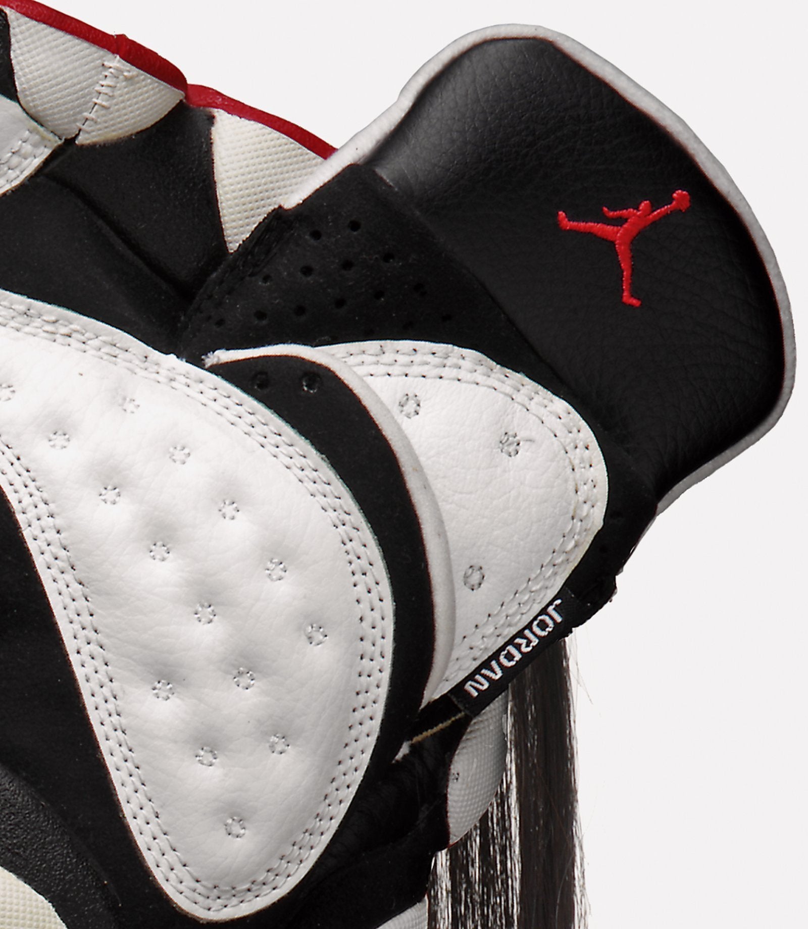 BRIAN JUNGEN / Coffee Table Art Book Brian Jungen